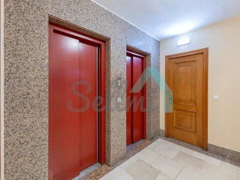 Piso de 126 m² en Oviedo