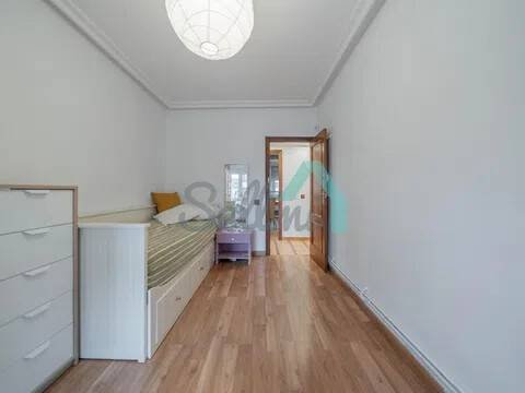 Piso de 96 m² en Oviedo