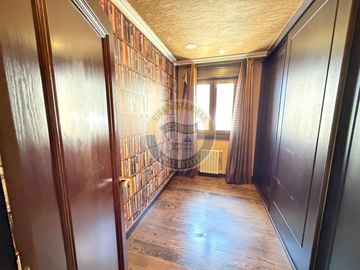 Piso de 250 m² en Vigo