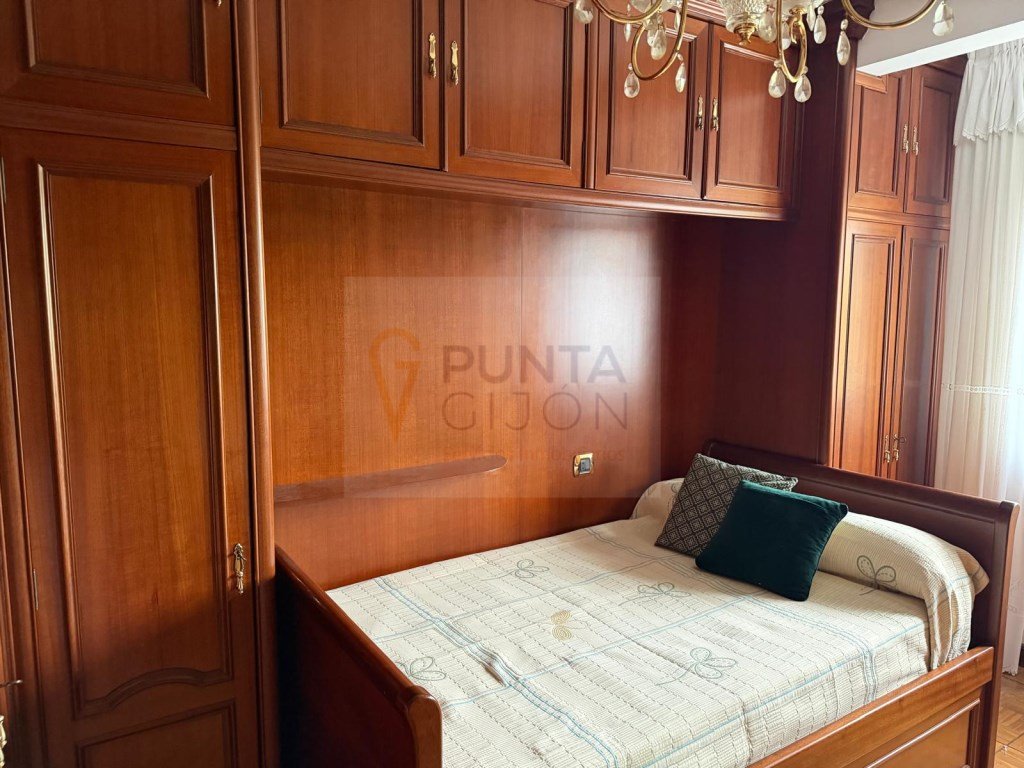 Piso de 120 m² en Gijón