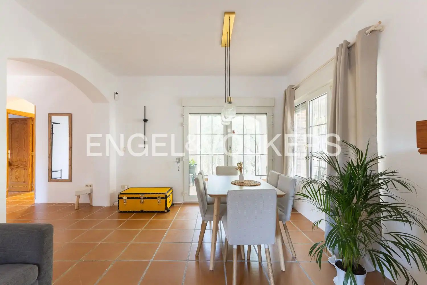 Casa de 238 m² en Paterna