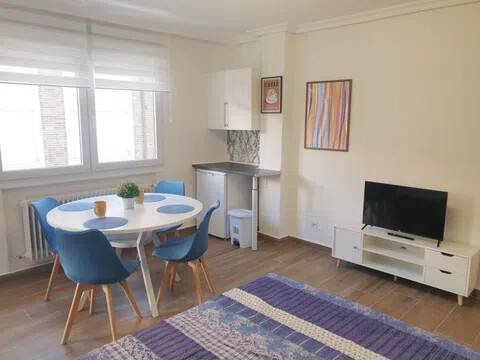 Habitació de lloguer, Àvila