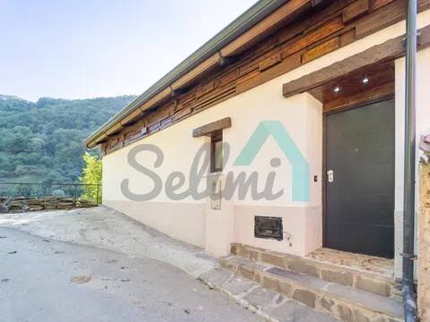 Casa de 200 m² en Mieres