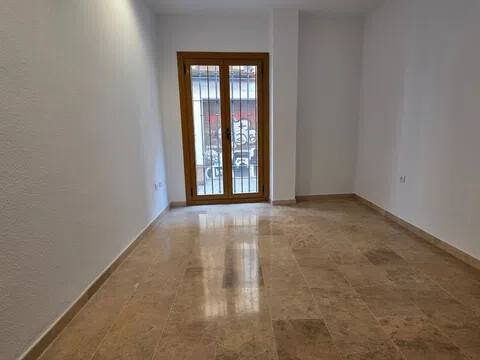 Piso de 65 m² en Sevilla