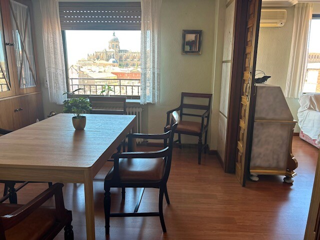 Piso de 120 m² en Salamanca