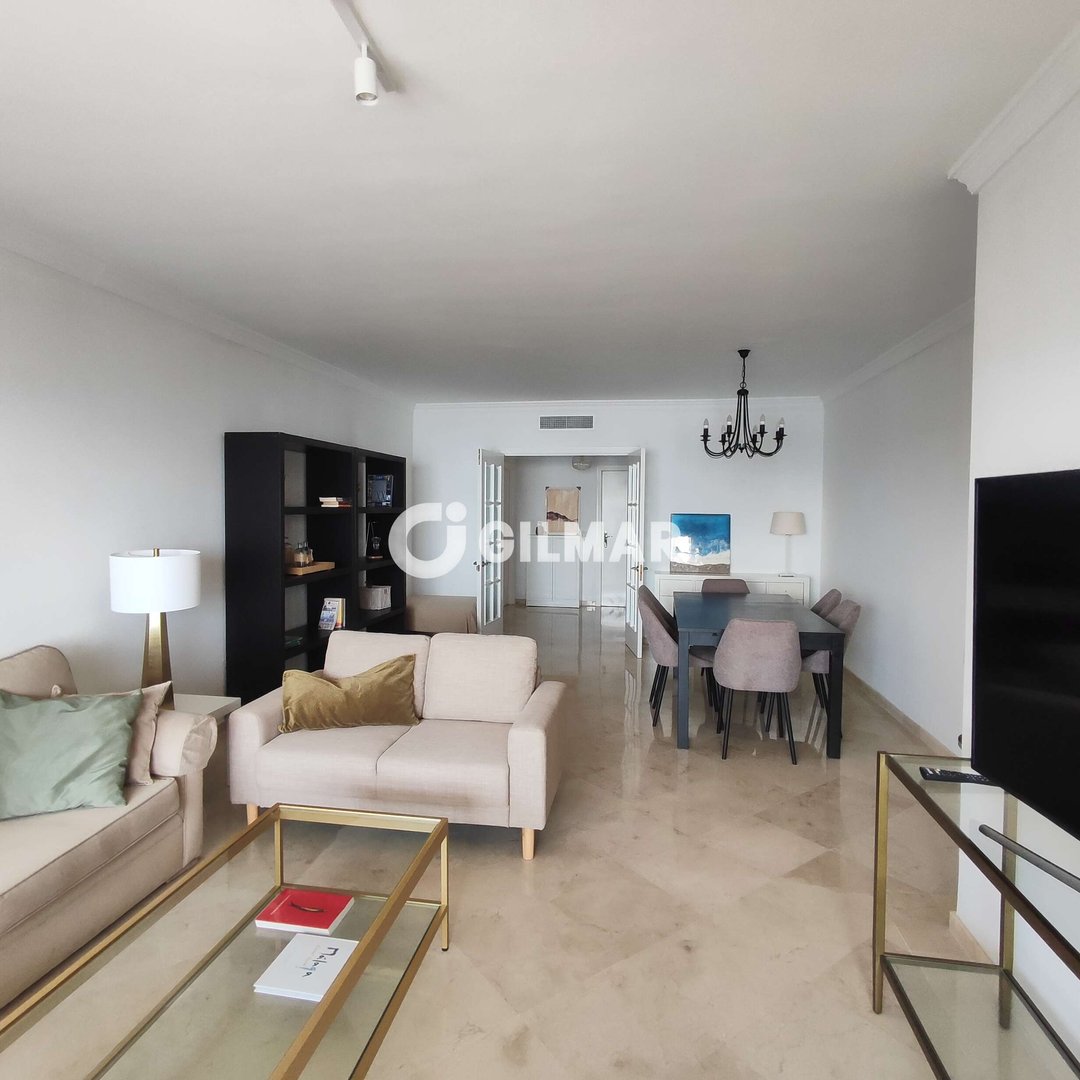 Pis de 120 m² a Estepona