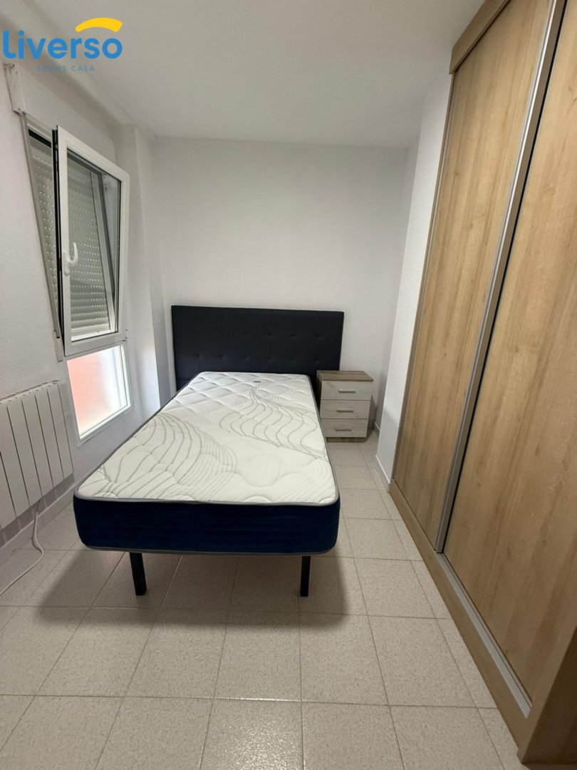 Habitación 200 m², Frandovínez