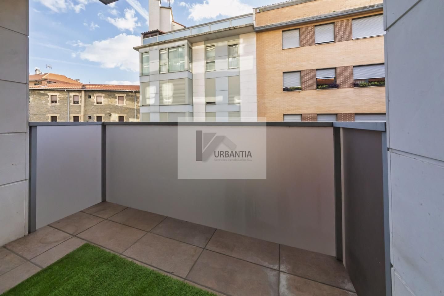 Piso de 77 m² en Villava