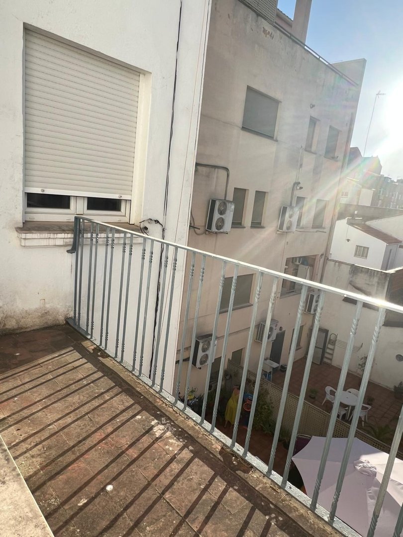 Piso de 80 m² en Cáceres