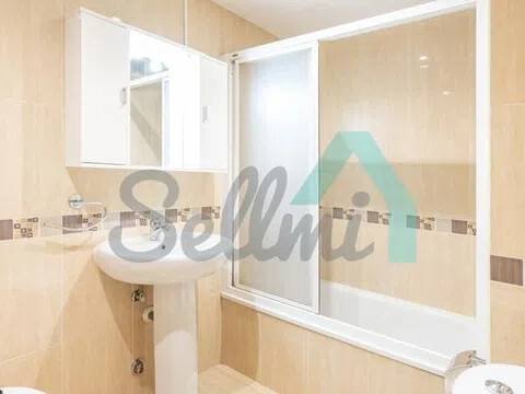 Piso de 103 m² en Oviedo