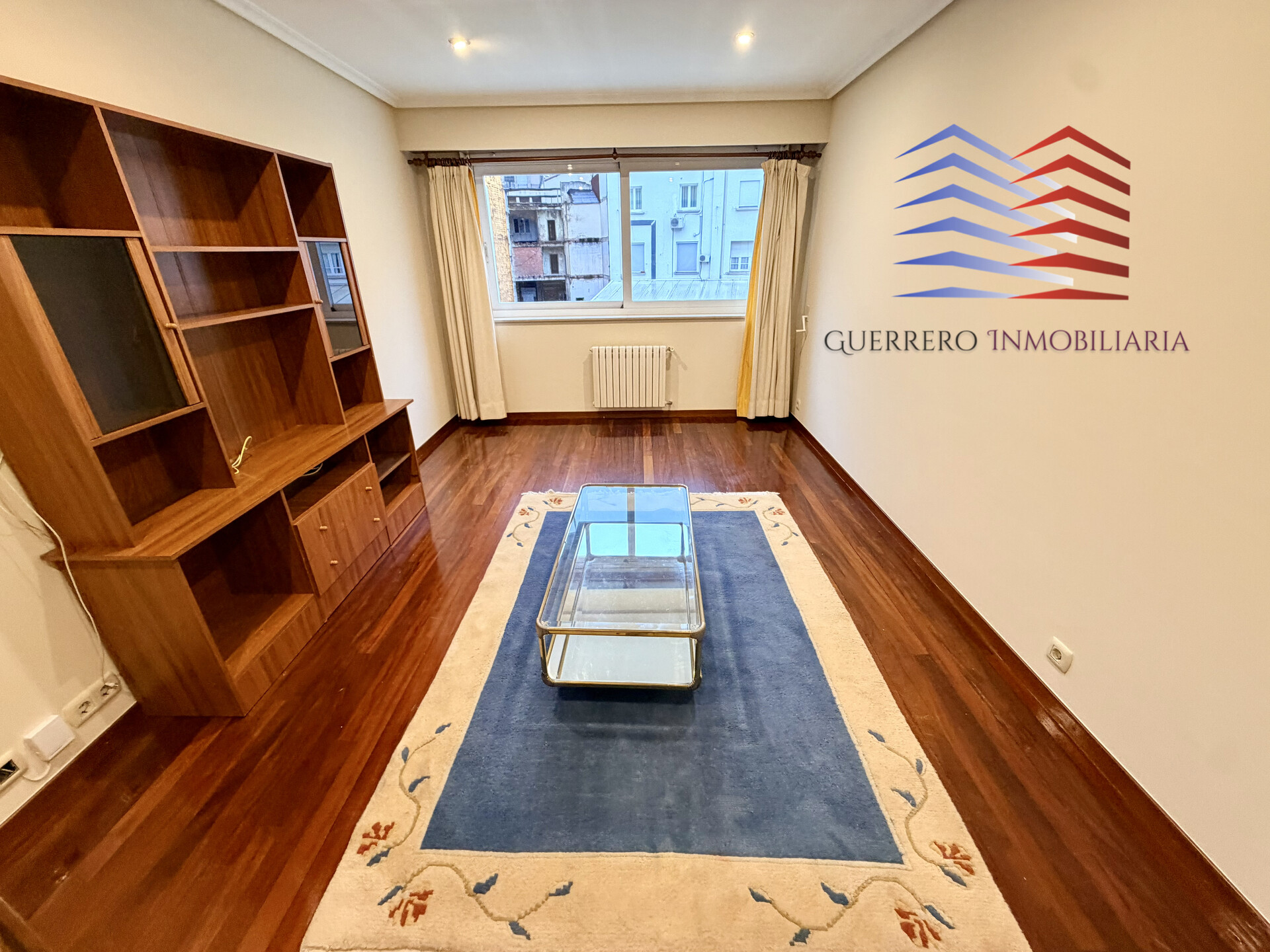 Piso de 85 m² en Ourense