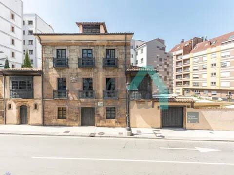 Piso de 45 m² en Oviedo