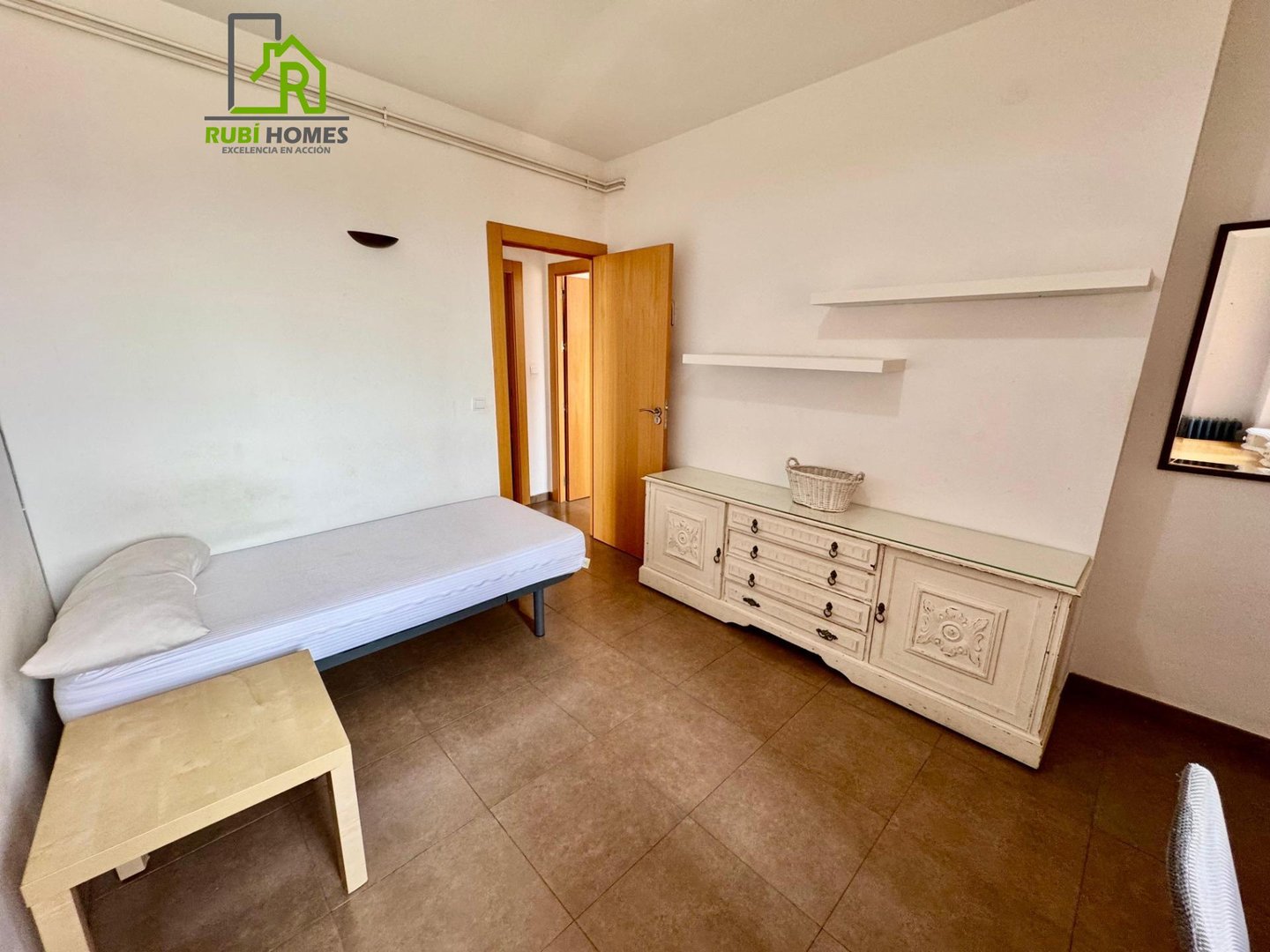 Piso de 106 m² en Granada