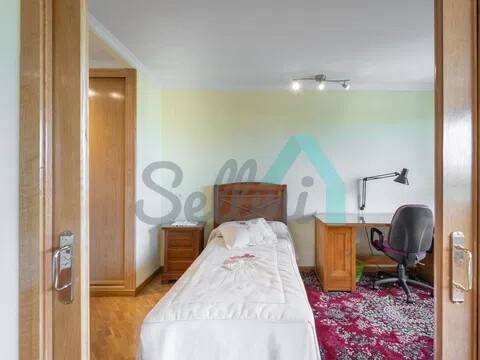 Piso de 104 m² en Oviedo