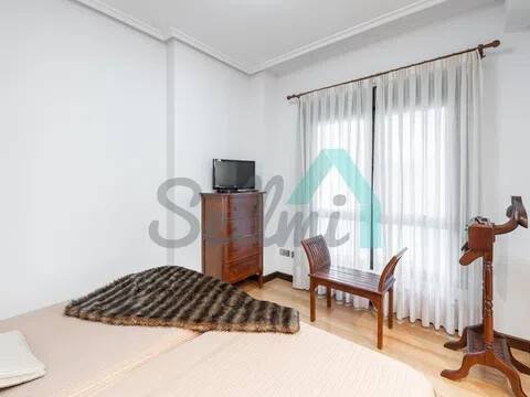 Pis de 92 m² a Oviedo