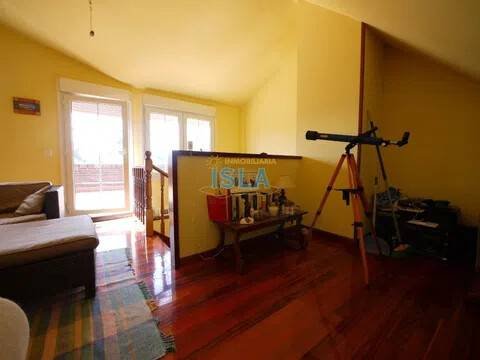 Piso de 200 m² en Laredo