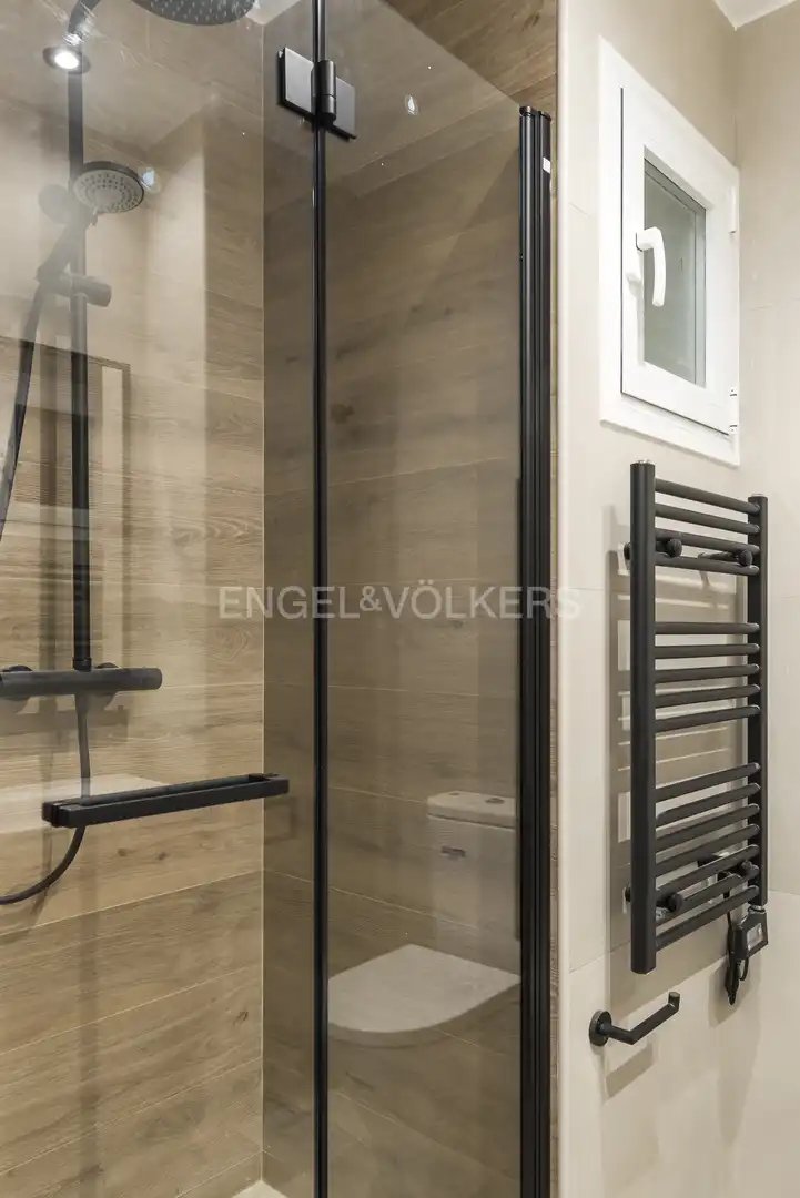 Wohnung 102 m² in Madrid