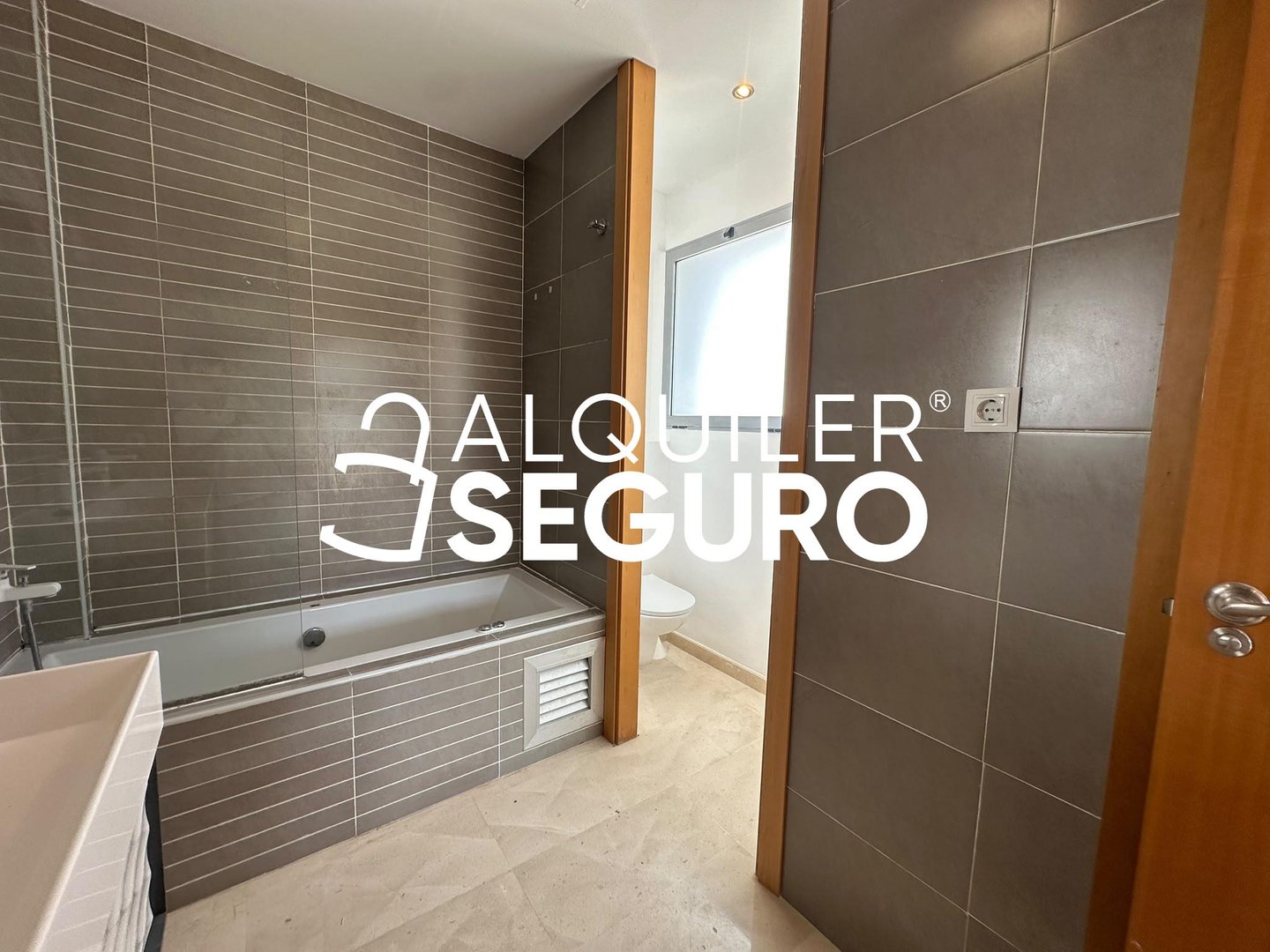 Casa de 275 m² en Riba-roja de Túria