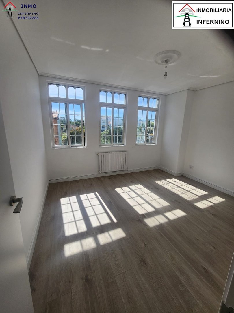 Piso de 170 m² en Narón