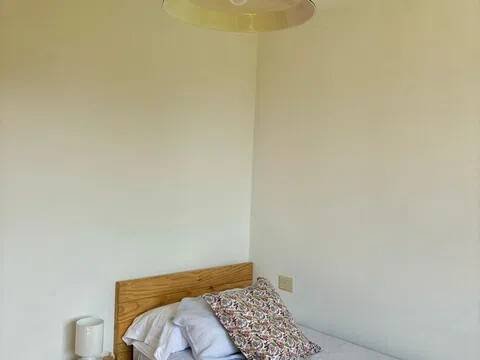 Casa de 85 m² en Oleiros