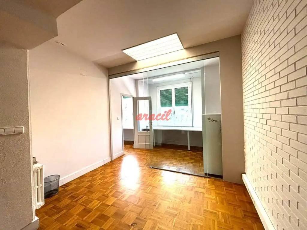 Piso de 197 m² en Ourense