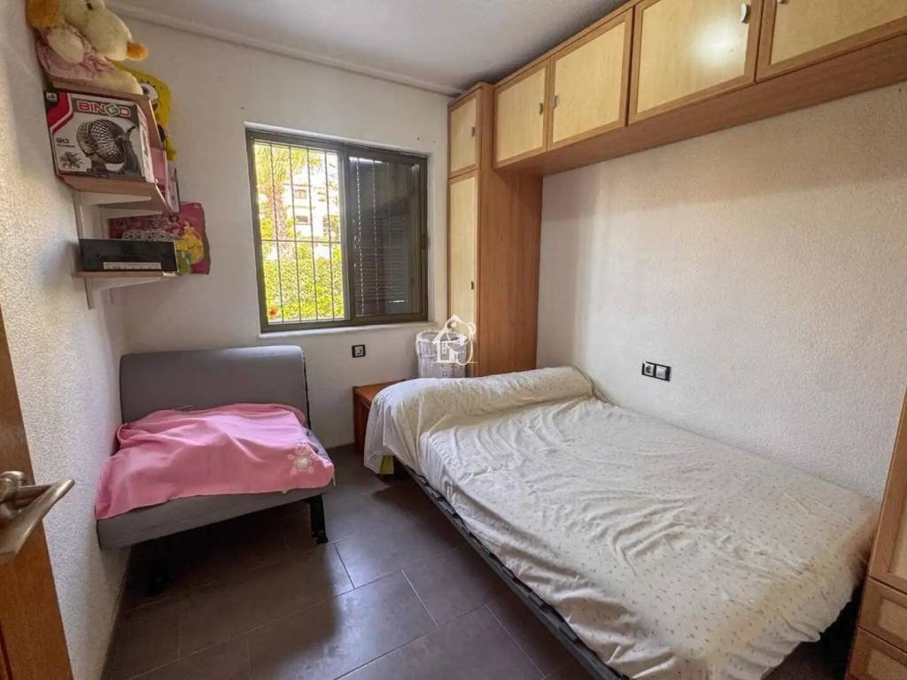 Casa de 90 m² a Oriola
