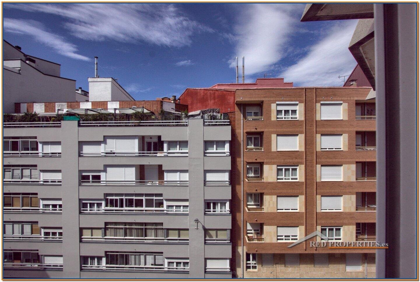 Pis de 119 m² a Lleó