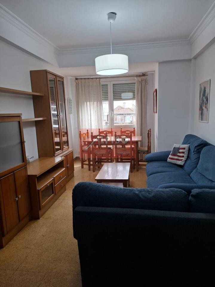 Piso de 85 m² en Ourense