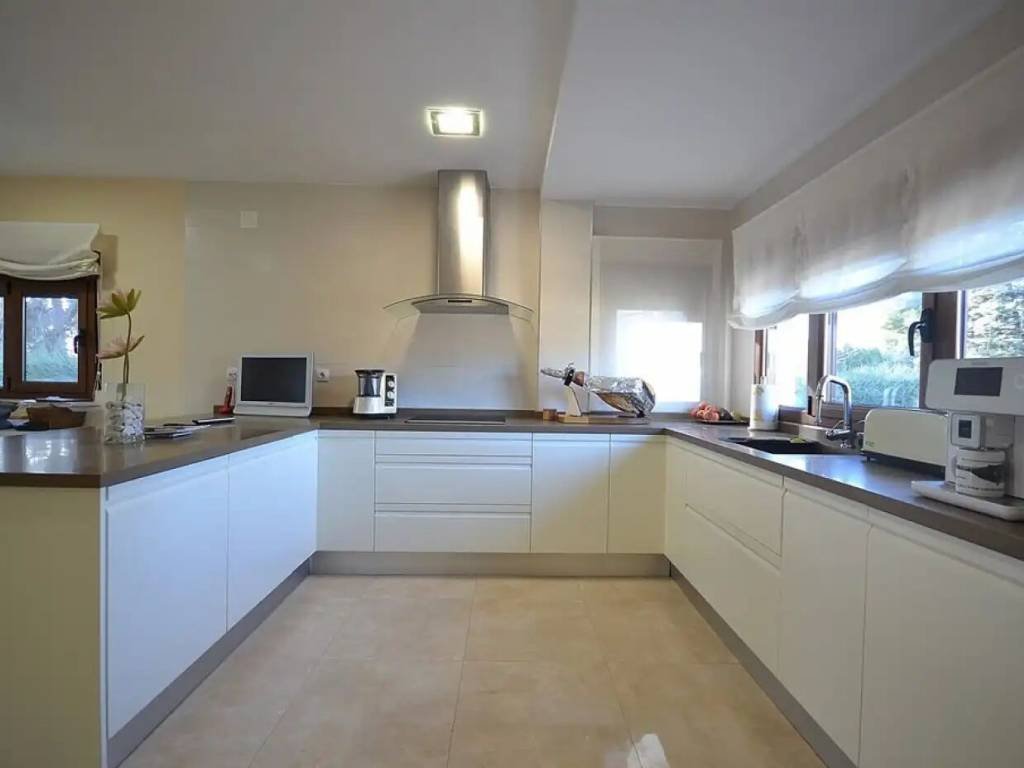 Casa de 350 m² en Albacete