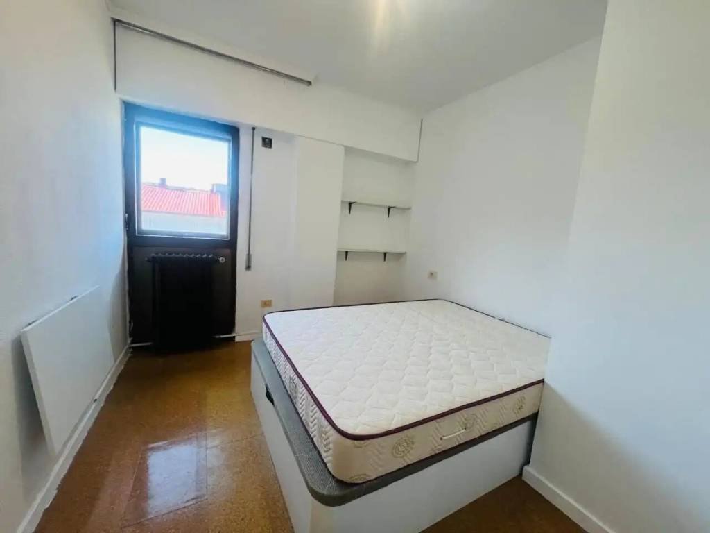 Piso de 98 m² en Ourense