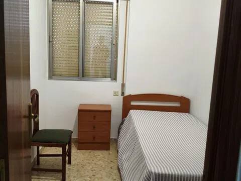 Piso de 80 m² en Cabra