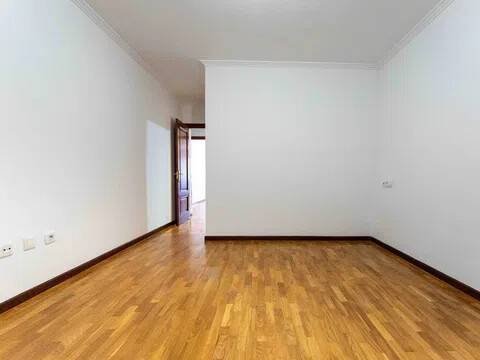 Wohnung 96 m² in Gijón / Xixón