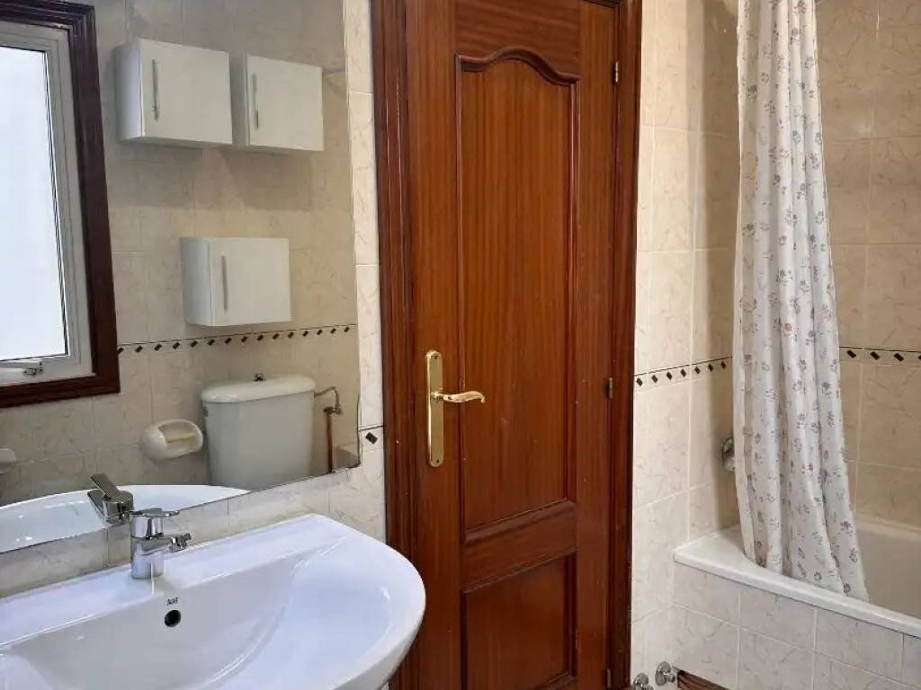 Piso de 115 m² en Santiago de Compostela