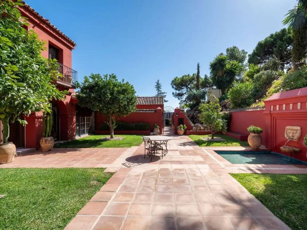 Casa de 1089 m² en Benahavís