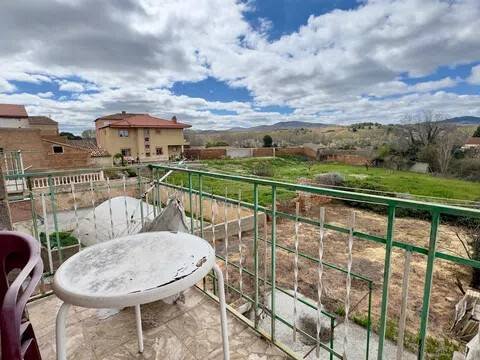 Piso de 284 m² en Báguena