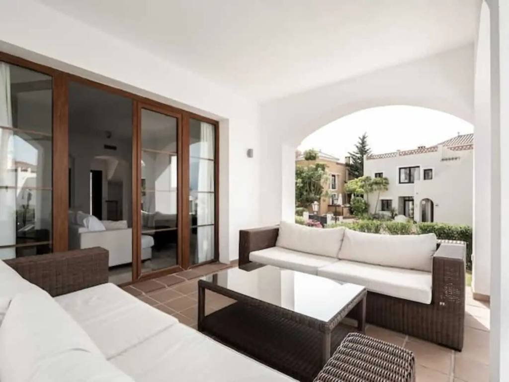 Casa de 180 m² en Estepona