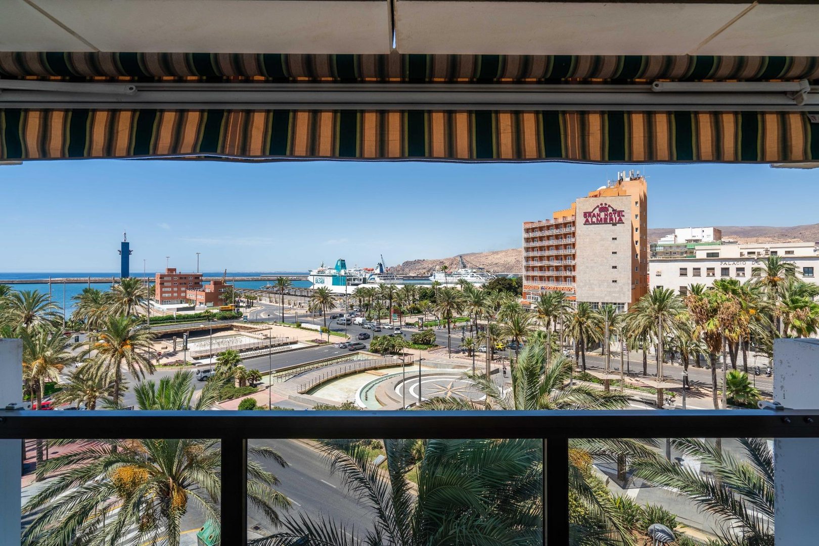 Piso de 218 m² en Almería