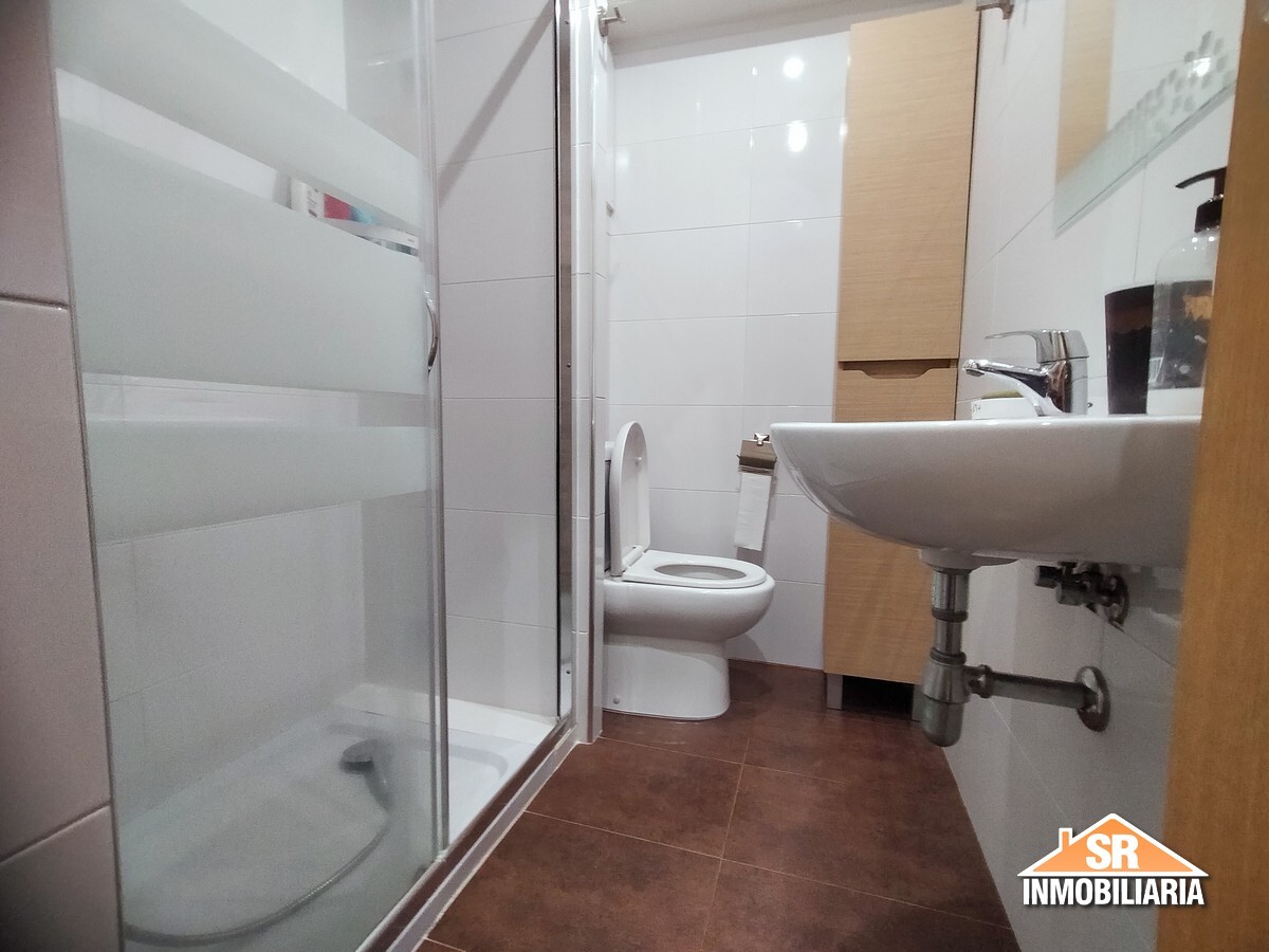 Piso de 78 m² en Oleiros