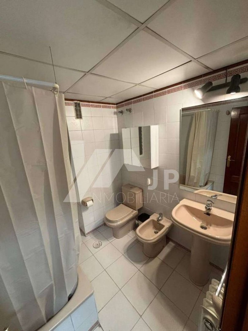 Piso de 103 m² en Granada
