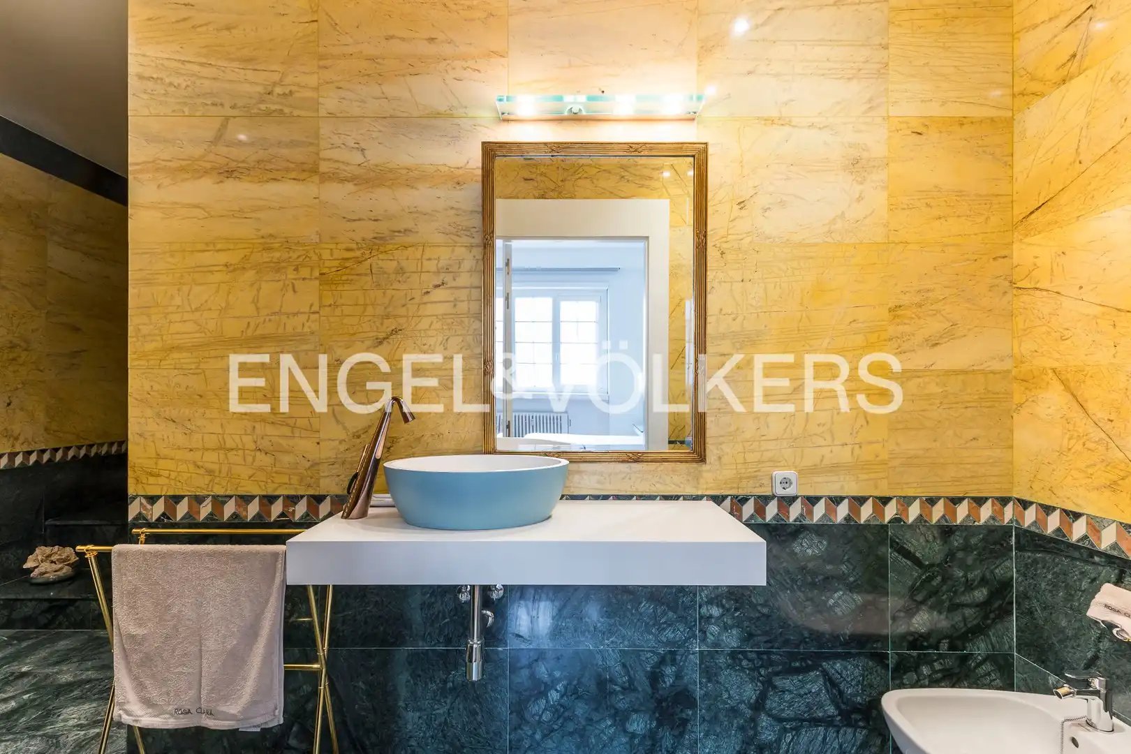 Piso de 242 m² en Madrid