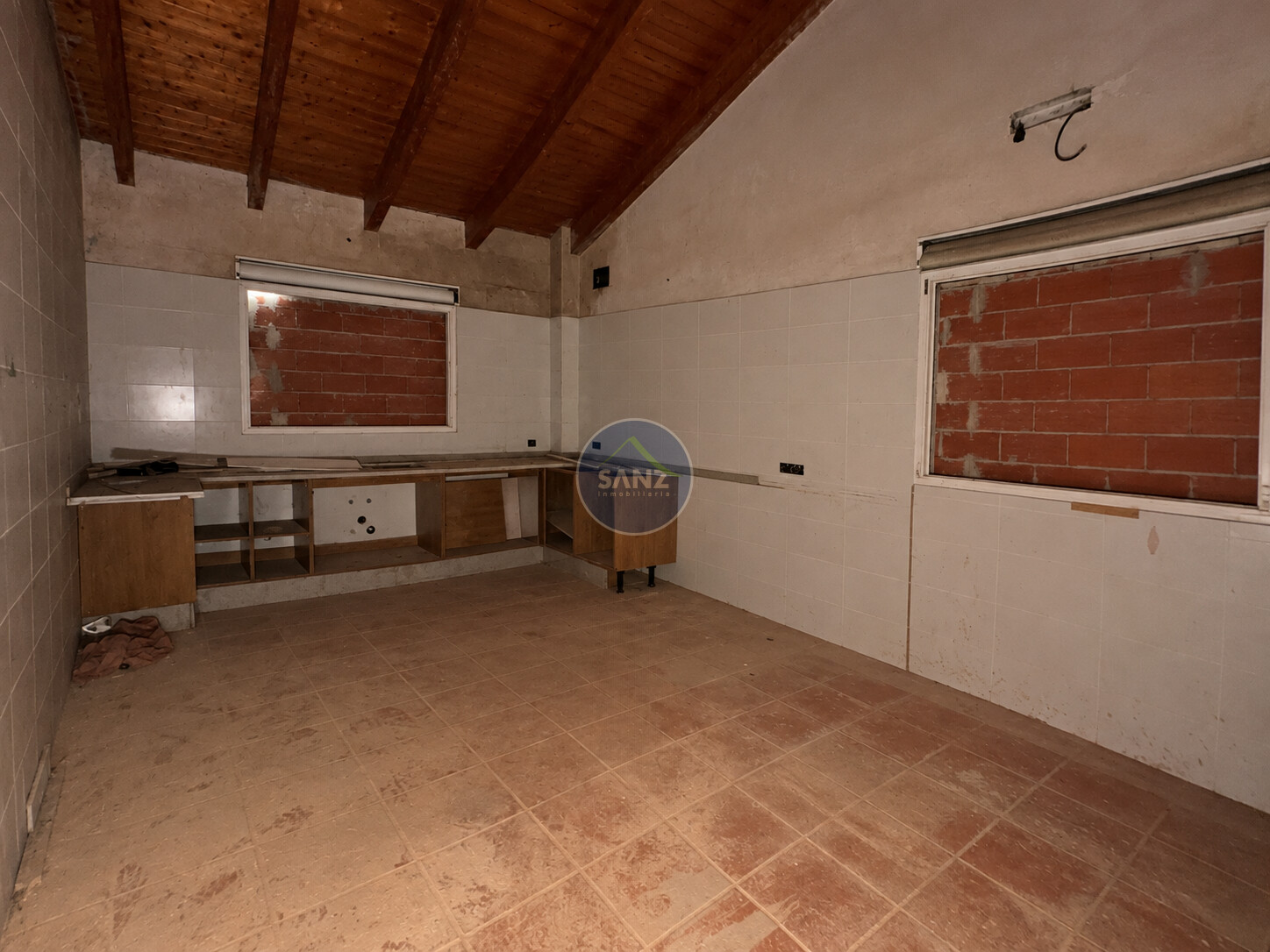 Haus 323 m² in l'Énova