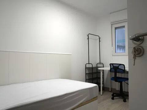 Habitación 83 m², Ávila