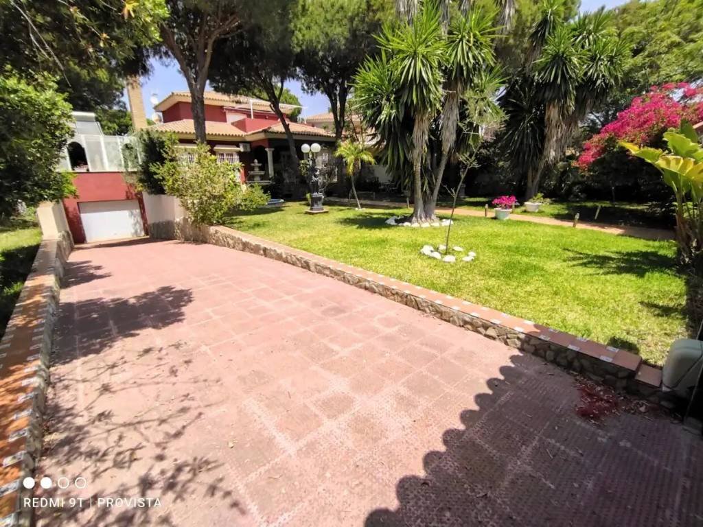 Casa de 420 m² a Chiclana de la Frontera