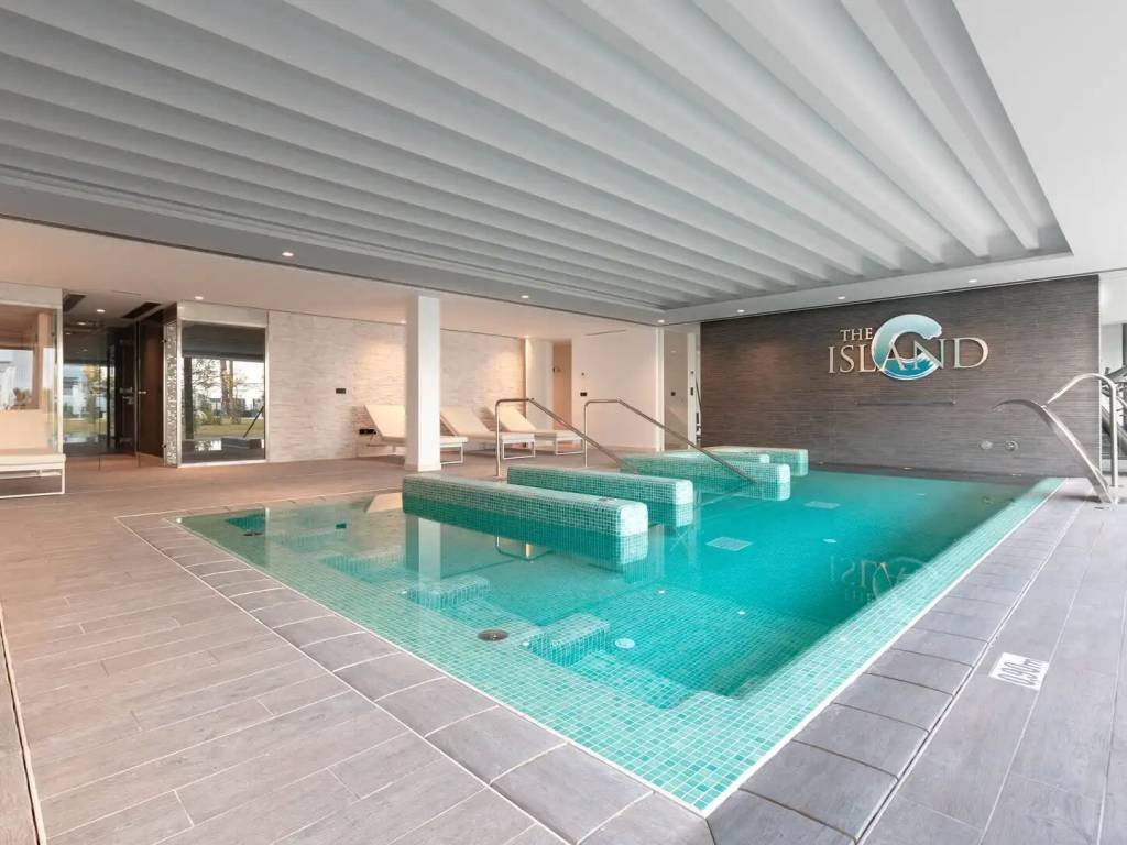 Casa de 319 m² en Estepona