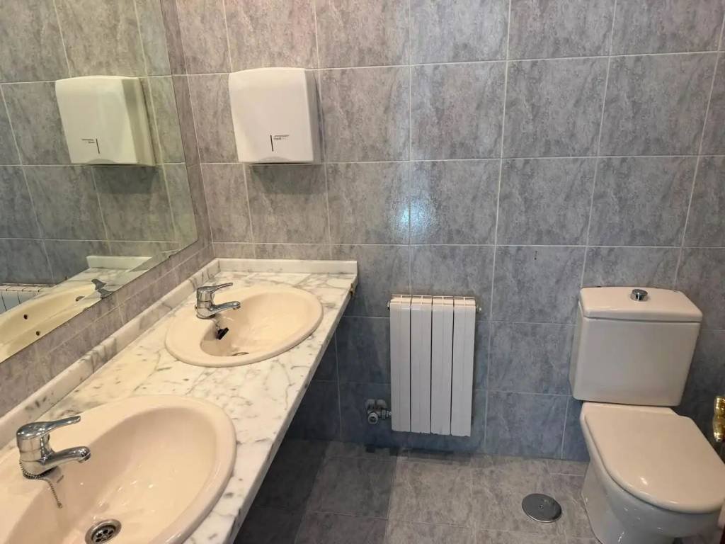 Piso de 130 m² en Granada