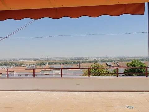 Pis de 141 m² a Mairena del Aljarafe