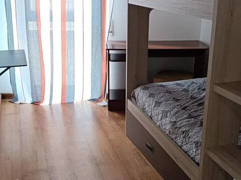 Piso de 70 m² en Ares