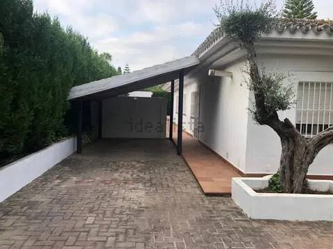Casa de 355 m² a Mairena del Aljarafe