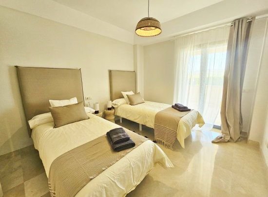 Wohnung 131 m² in San Roque