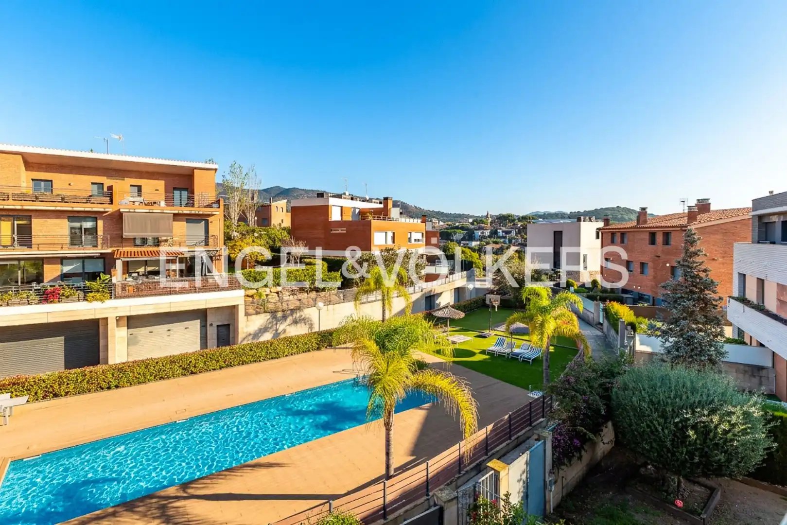 Casa de 305 m² a Tiana